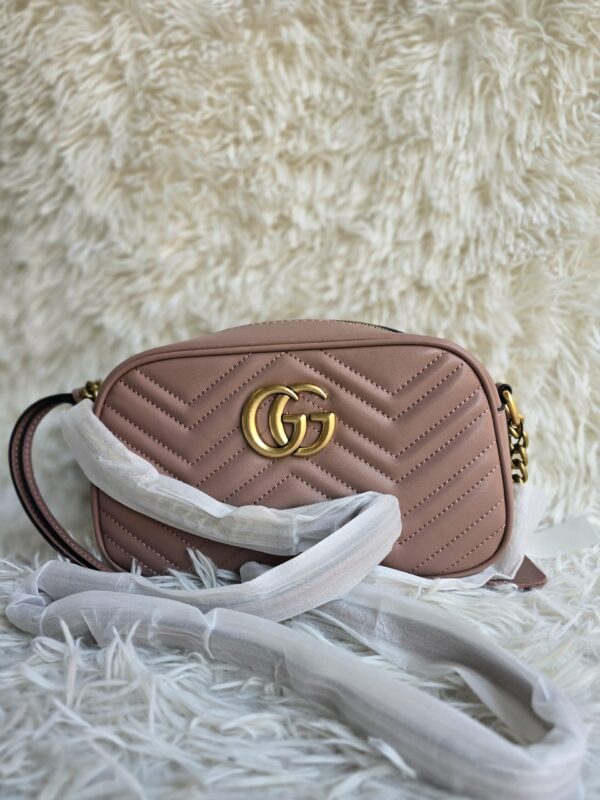 Stylish GG Marmont small matelassé shoulder bag – Pink/Gold