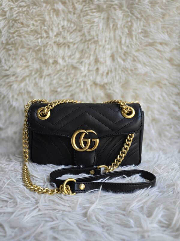 Elegant GG Marmont Quilted bag – Black/Gold
