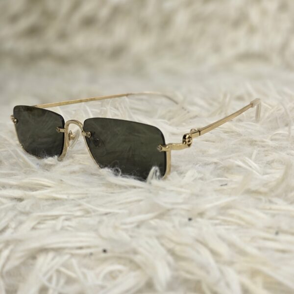Square-frame sunglasses in Gold Metal
