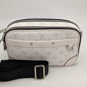 Outdoor Messenger - Lux In The West