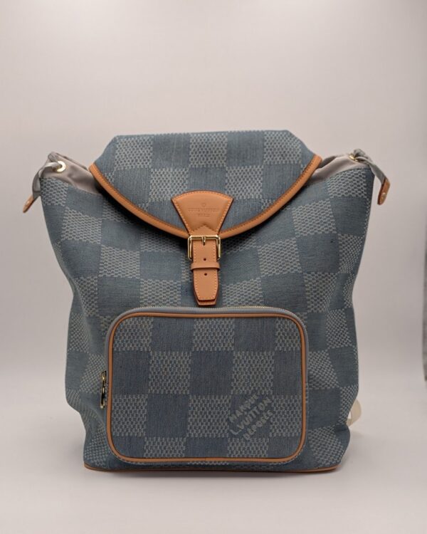 Spacious Montsouris Backpack