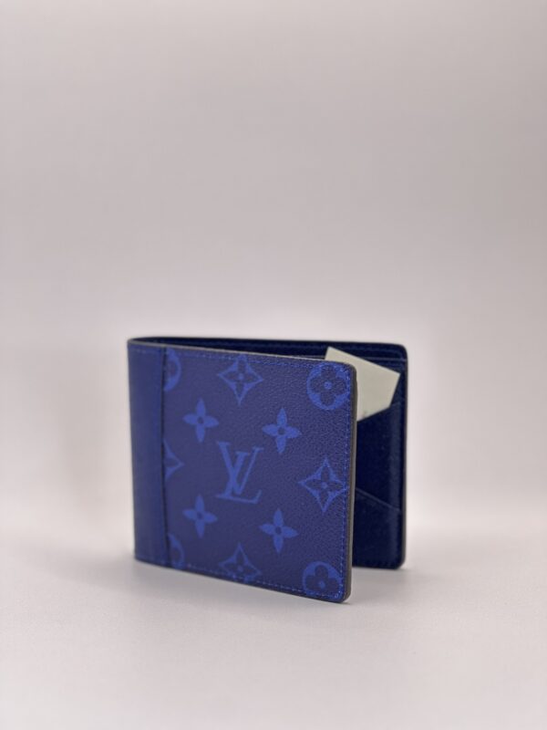 Multiple leather wallet Pacific Taiga Blue
