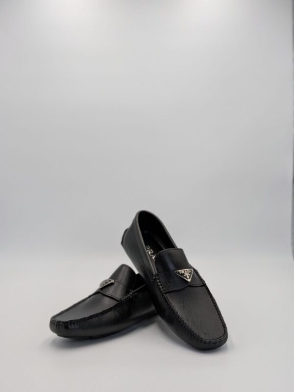 PR Triangle Loafers – Black/Silver
