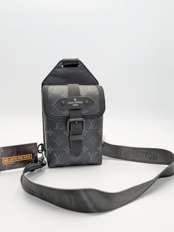LL Saumur Sling Bag – Black