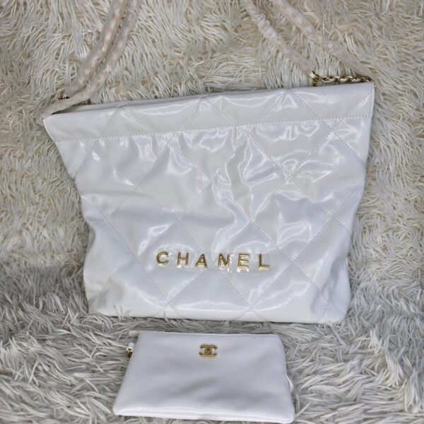 22 Small Handbag