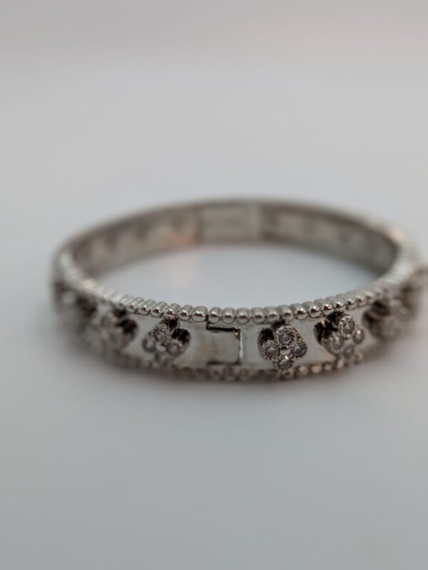 Perlee Clovers Bracelet